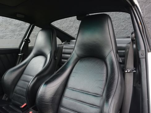 Used 1991 Porsche 911 Carrera image 5