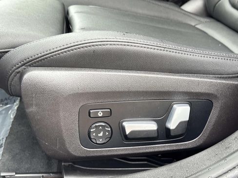 Used 2021 BMW 330i xDrive Sedan w/ Convenience Package AWD/4WD image 19