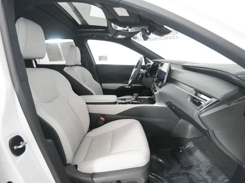 Certified 2024 Lexus RX 350 Premium Plus w/ Convenience Package image 19