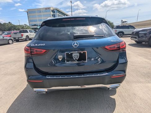 Certified 2023 Mercedes-Benz GLA 250 4MATIC image 42