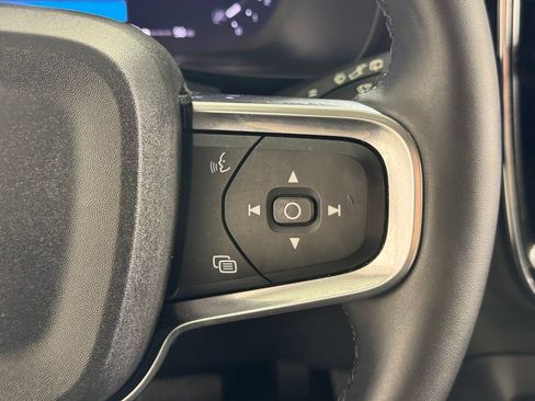 Certified 2023 Volvo XC40 B5 Plus w/ Driver Assist Package AWD/4WD image 30