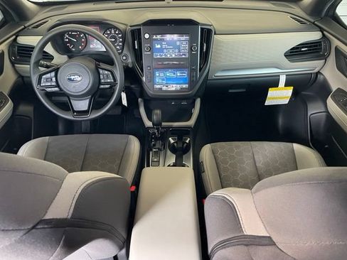 Used 2026 Subaru Forester AWD/4WD image 11