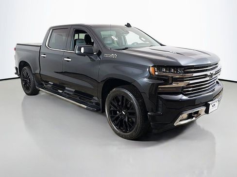 Used 2020 Chevrolet Silverado 1500 High Country image 46