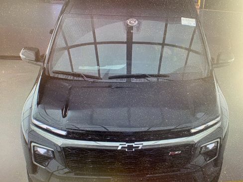 Used 2023 BMW X7 M60i w/ Executive Package image 31