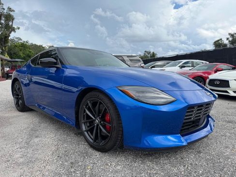 Used 2024 Nissan Z Performance w/ Floor Mat Package RWD image 3