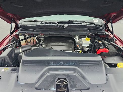 Used 2024 RAM 2500 Tradesman w/ Chrome Appearance Group image 6