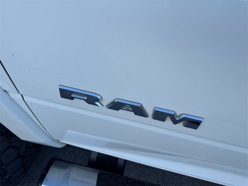 Used 2020 RAM 2500 Laramie image 29