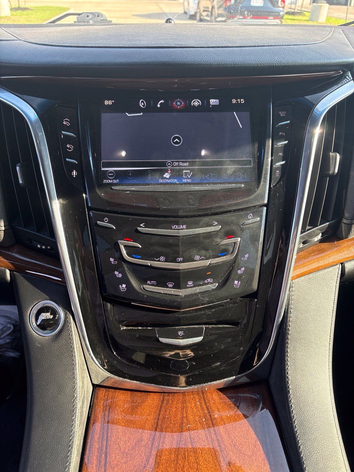 Used 2016 Cadillac Escalade Luxury AWD/4WD image 14