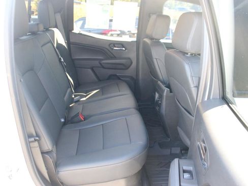 Used 2025 GMC Canyon Elevation w/ Convenience Package image 30