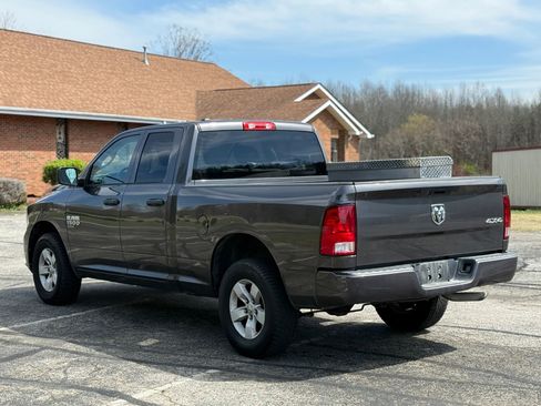 Used 2019 RAM 1500 Express AWD/4WD image 5