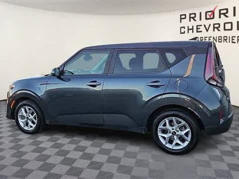 Used 2023 Kia Soul LX w/ Option Group 015 image 6