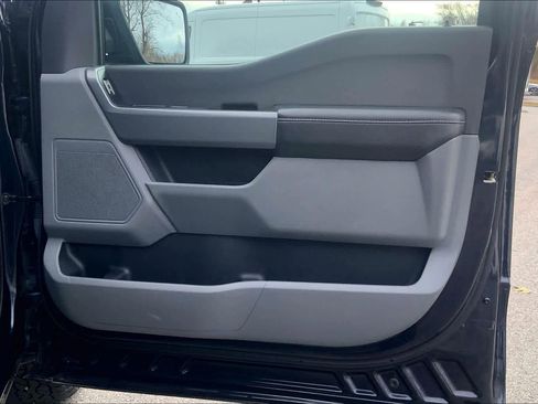 Used 2023 Ford F150 XLT image 43