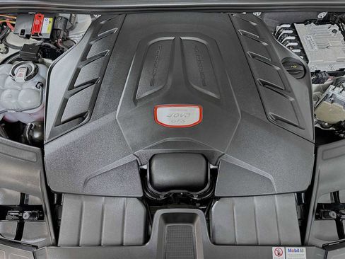 Certified 2022 Porsche Cayenne GTS image 30