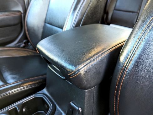 Used 2022 Jeep Gladiator Mojave w/ Cold Weather Group image 26