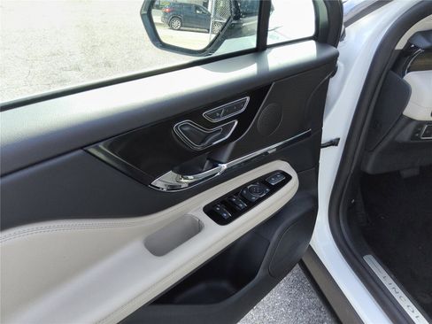 New 2026 Lincoln Corsair Grand Touring AWD/4WD image 12