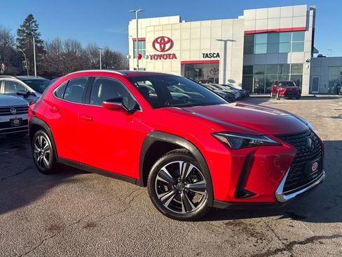 Used 2023 Lexus UX 250h AWD image 1