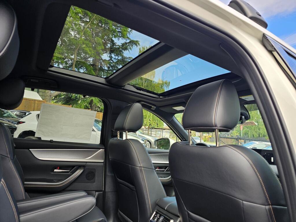 New 2026 MAZDA CX-90 3.3 Turbo w/ Premium Plus Pkg AWD/4WD image 15