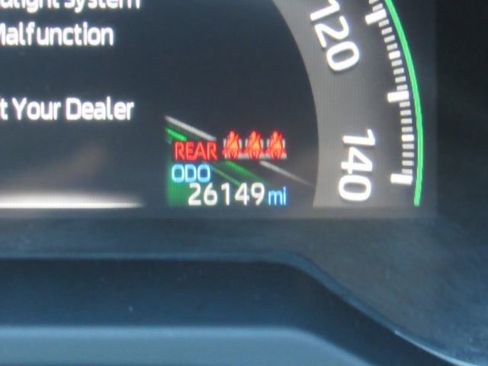 Used 2024 Toyota RAV4 SE w/ Weather & Moonroof Package image 41