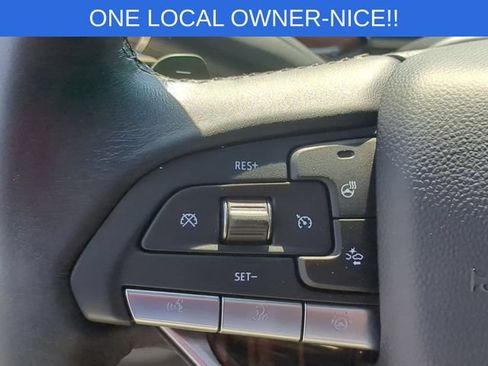 Used 2024 Cadillac Escalade Premium Luxury w/ Performance Package AWD/4WD image 20