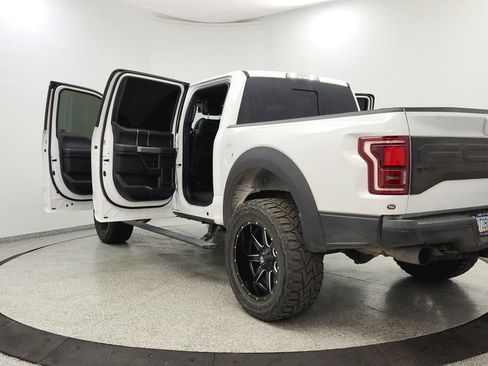 Used 2018 Ford F150 Raptor w/ Equipment Group 802A Luxury image 10