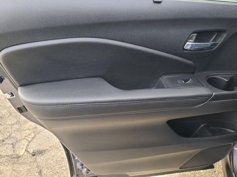 Used 2022 Honda Pilot Special Edition image 15