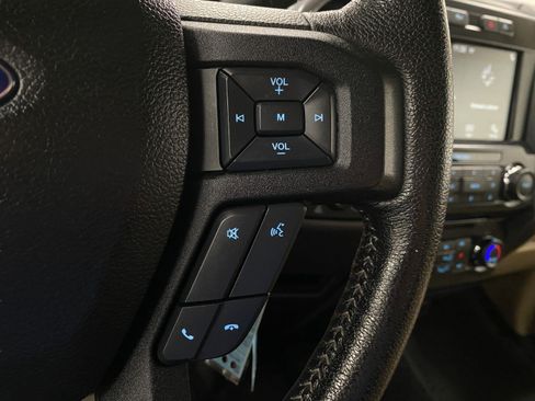 Used 2016 Ford F150 XLT w/ Equipment Group 302A Luxury AWD/4WD image 18