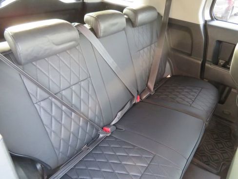 Used 2008 Toyota FJ Cruiser 2WD image 10