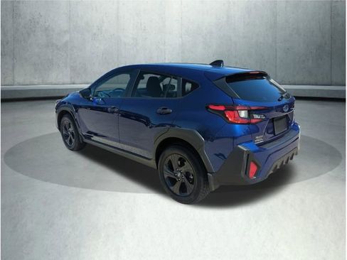 Used 2024 Subaru Crosstrek 2.0i AWD/4WD image 3