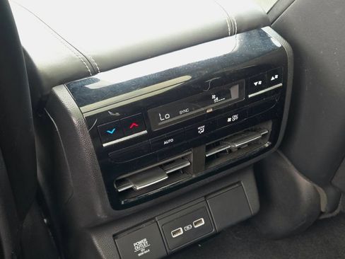 Used 2023 Acura MDX w/ Technology Package AWD/4WD image 27