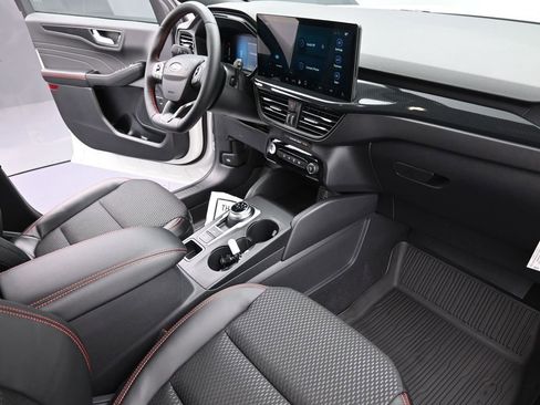 New 2026 Ford Escape ST-Line w/ Tech Pack #1 image 10