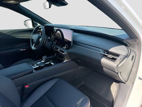 New 2026 Lexus RX 350h AWD/4WD image 15