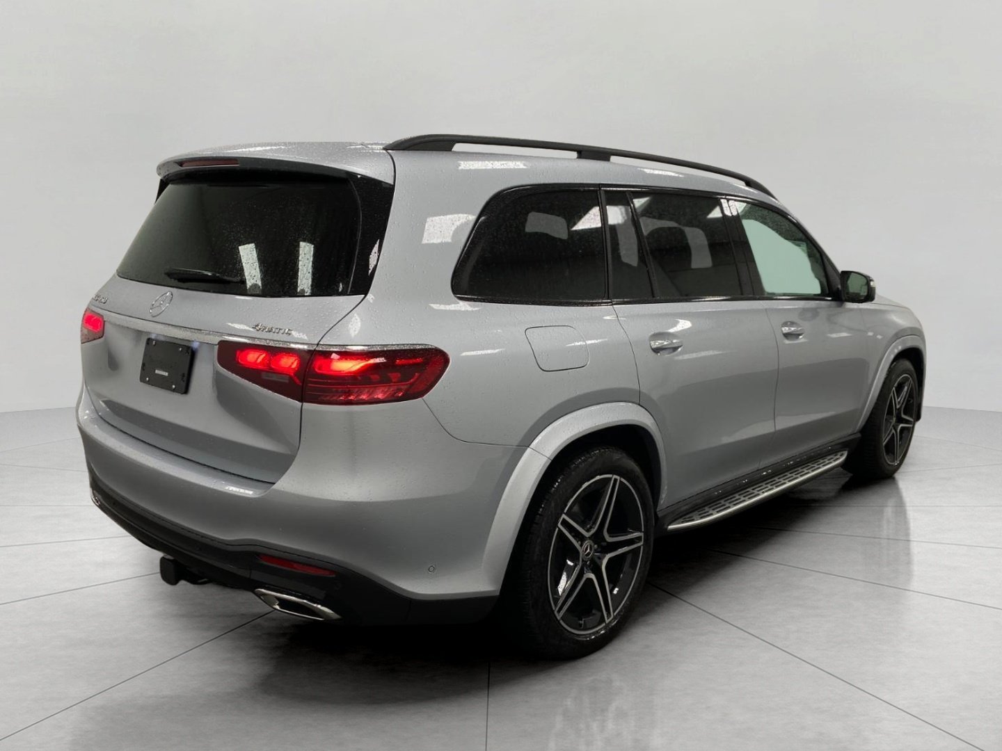 New 2026 Mercedes-Benz GLS 450 4MATIC image 3