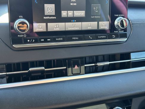 Used 2023 Mitsubishi Outlander SE image 22