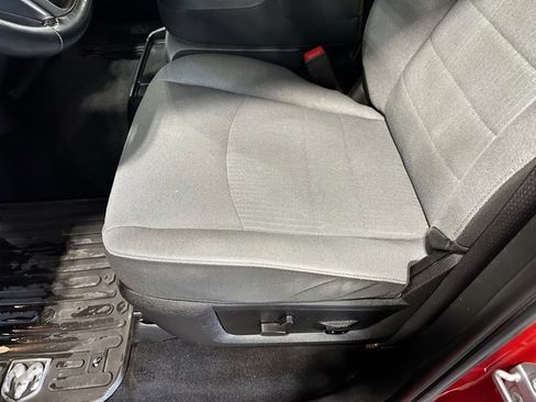 Used 2021 RAM 1500 Express w/ Wheel & Sound Group image 18