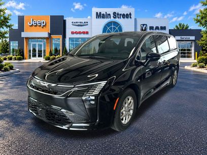 New 2027 Chrysler Pacifica Select w/ Family Tech Group