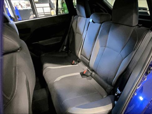 Certified 2025 Subaru Crosstrek 2.0i Premium image 22