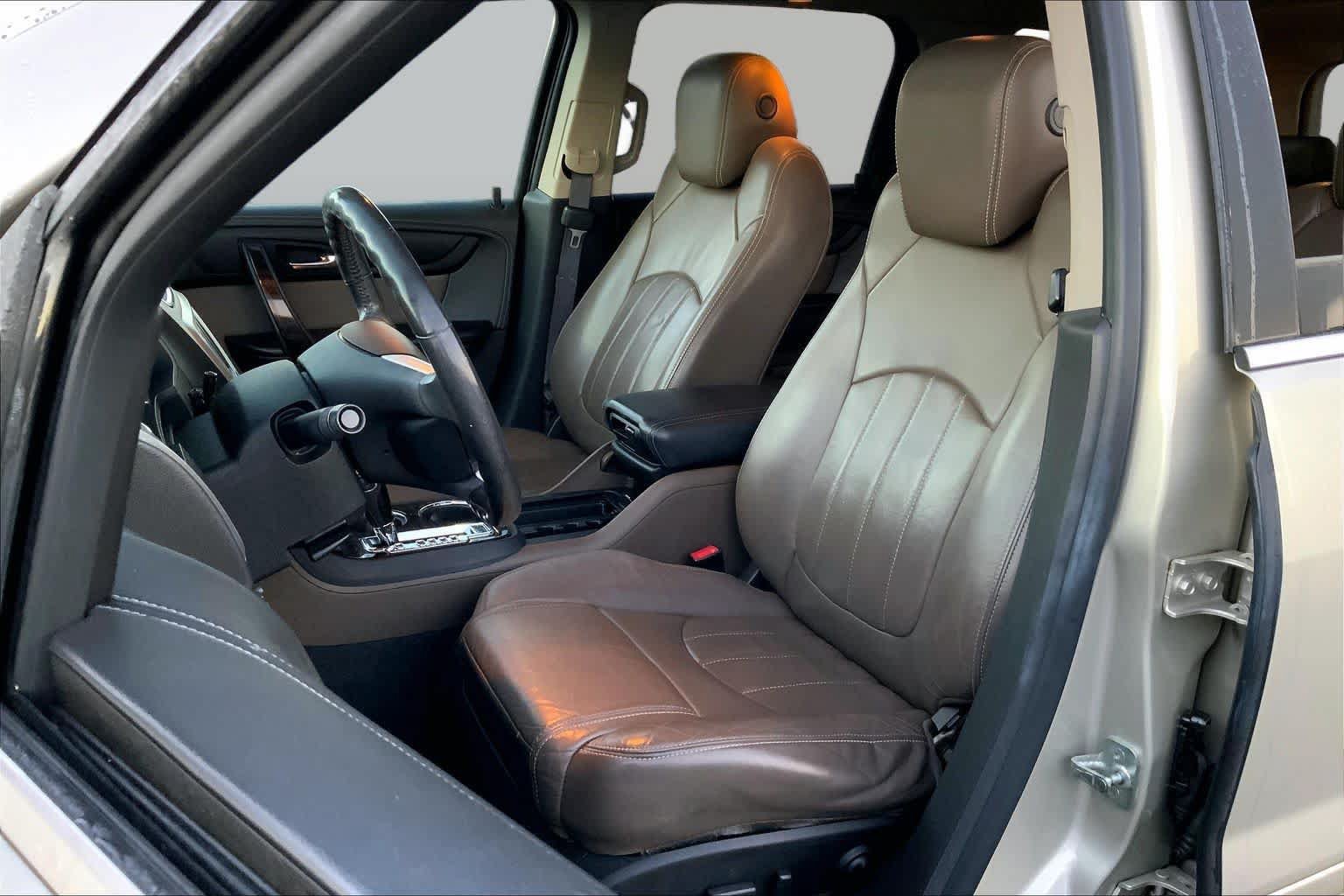 Used 2014 GMC Acadia SLT FWD image 7