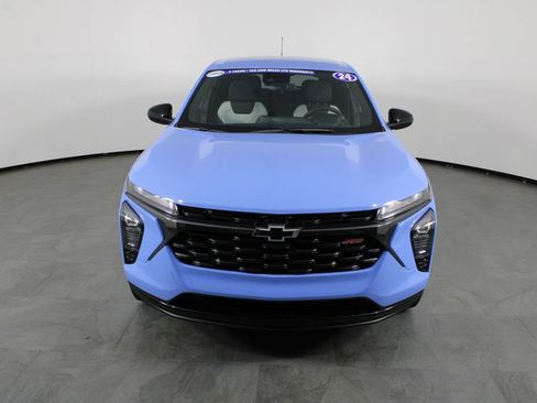 Used 2024 Chevrolet Trax RS w/ Driver Confidence Package FWD image 12