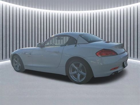 Used 2016 BMW Z4 sDrive28i image 7