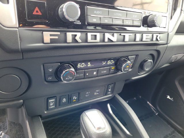 Used 2025 Nissan Frontier SV w/ SV Convenience Package RWD image 29