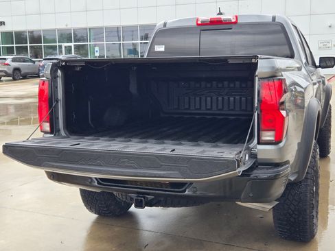 Certified 2023 Chevrolet Colorado ZR2 w/ ZR2 Convenience Package III AWD/4WD image 29