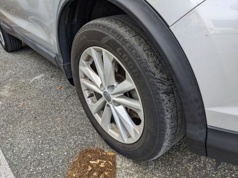 Used 2018 Nissan Rogue Sport S w/ S Appearance Package image 7