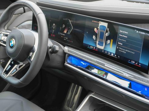 Certified 2024 BMW 740i image 11