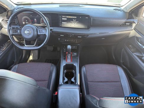 Certified 2025 Nissan Kicks SR image 16