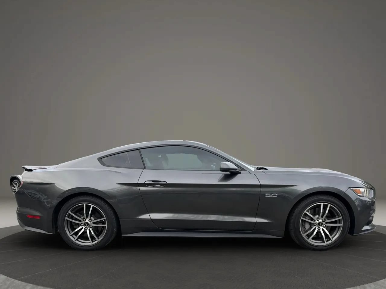 Used 2015 Ford Mustang GT Premium w/ Equipment Group 401A RWD image 6