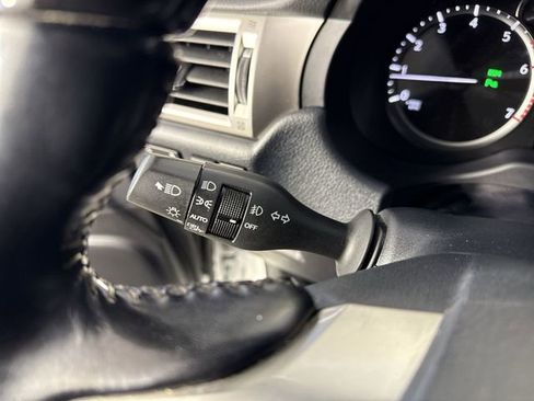 Used 2022 Lexus GX 460 Premium w/ Premium Plus Package image 16