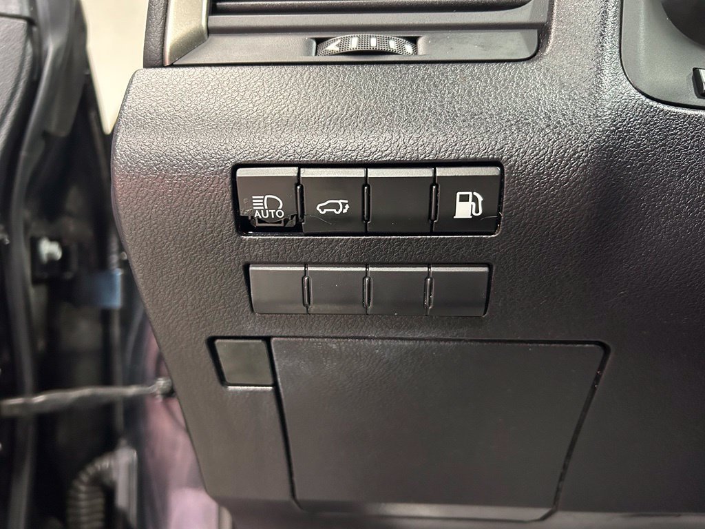 Used 2019 Lexus RX 450h AWD w/ Cold Area Package image 14