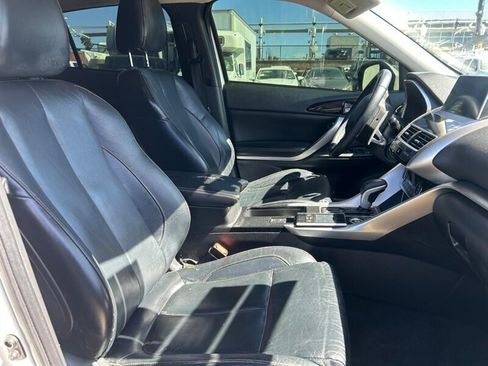 Used 2019 Mitsubishi Eclipse Cross SE AWD/4WD image 31