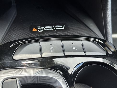New 2026 Buick Envista Sport Touring w/ Convenience I Package FWD image 17