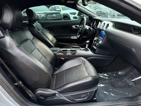 Used 2020 Ford Mustang GT Premium RWD image 16